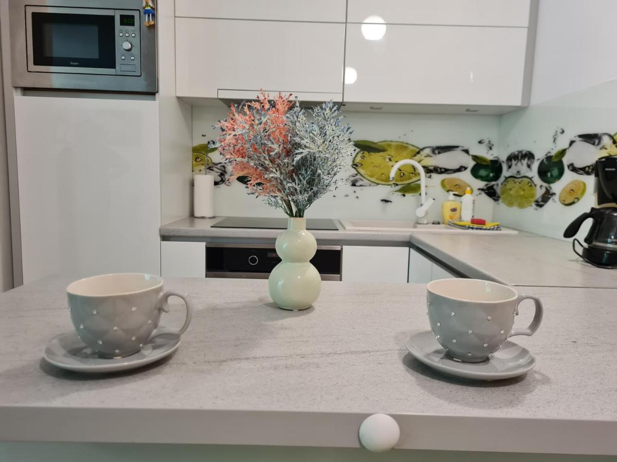 Apartamentyprzymorzu Apartament Z Basenem I Bawialnia Kolobřeh Exteriér fotografie