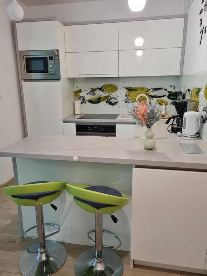 Apartamentyprzymorzu Apartament Z Basenem I Bawialnia Kolobřeh Exteriér fotografie