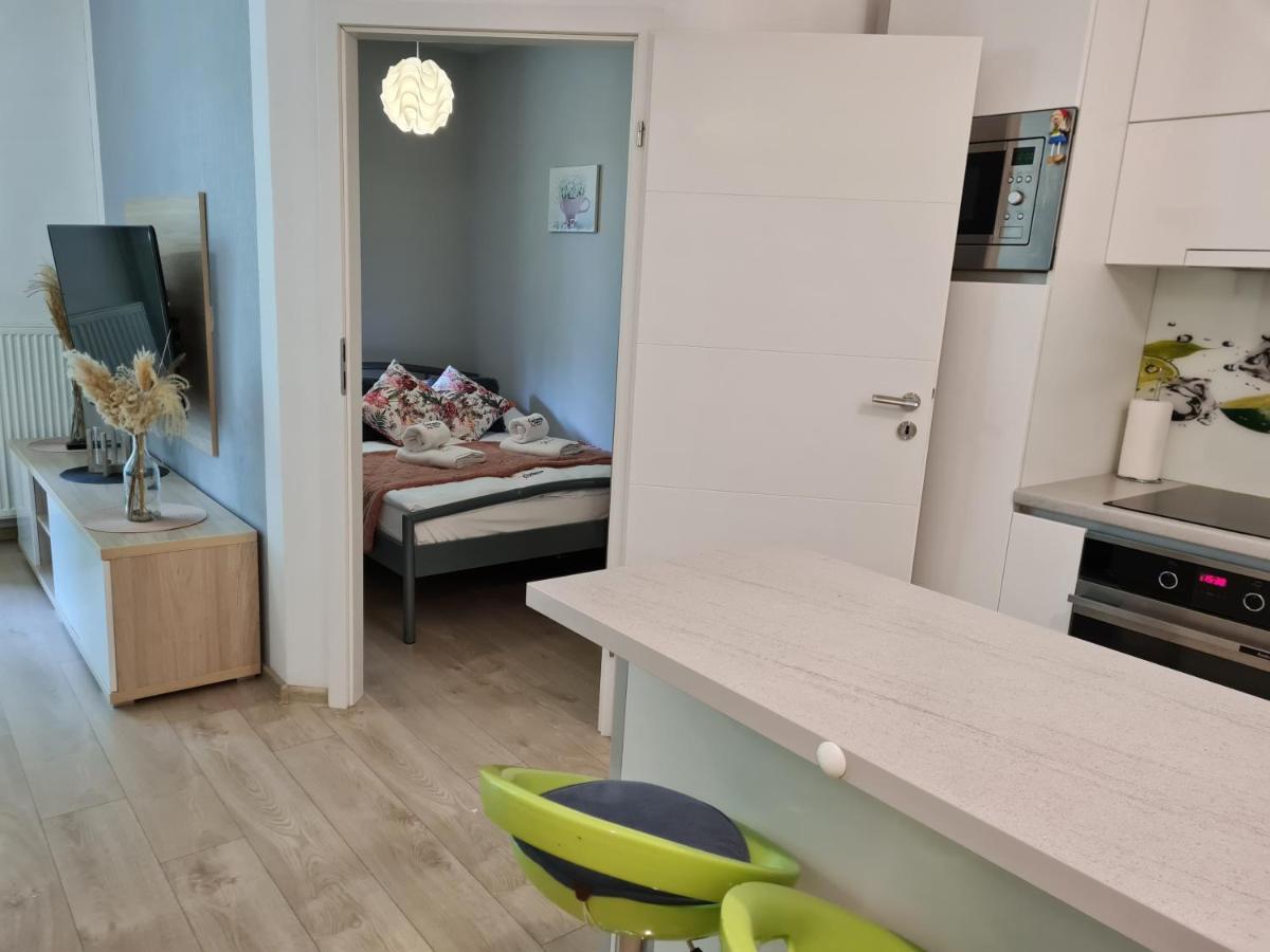 Apartamentyprzymorzu Apartament Z Basenem I Bawialnia Kolobřeh Exteriér fotografie
